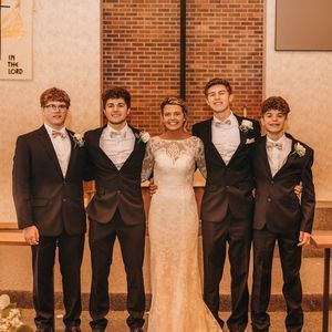 Meet your Posher, Trace